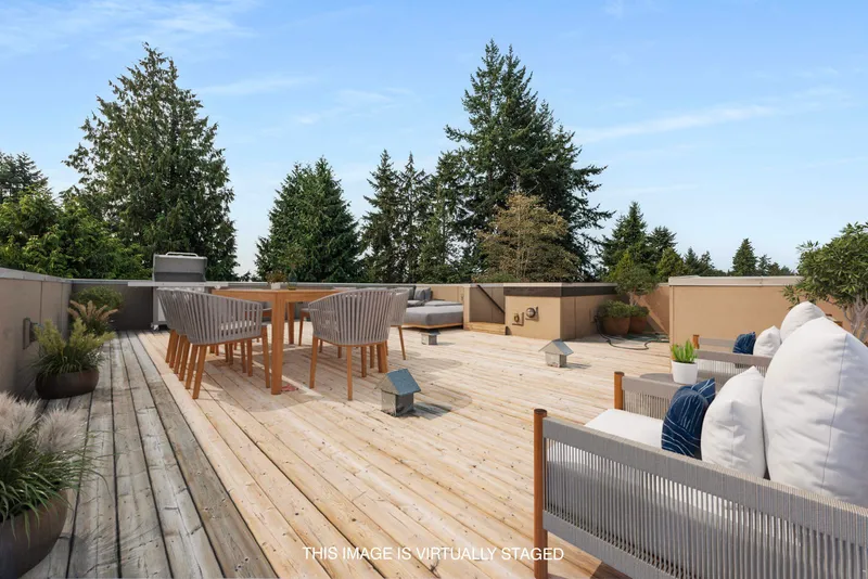 13766 NORTH BLUFF ROAD - photo 2 of 25