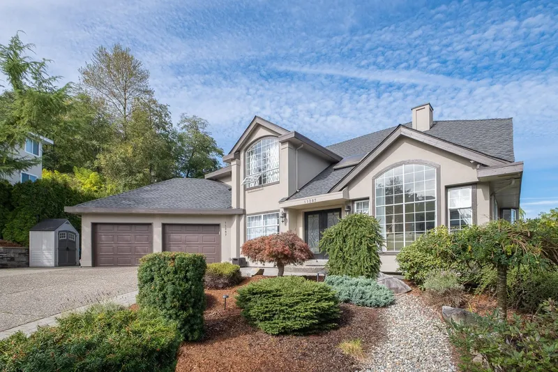 11287 159A STREET - photo 1 of 25