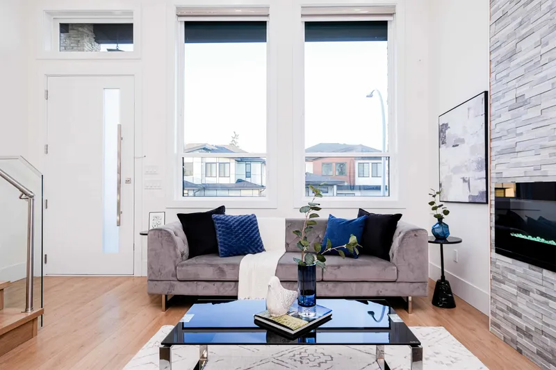 14742 62A AVENUE - photo 3 of 25