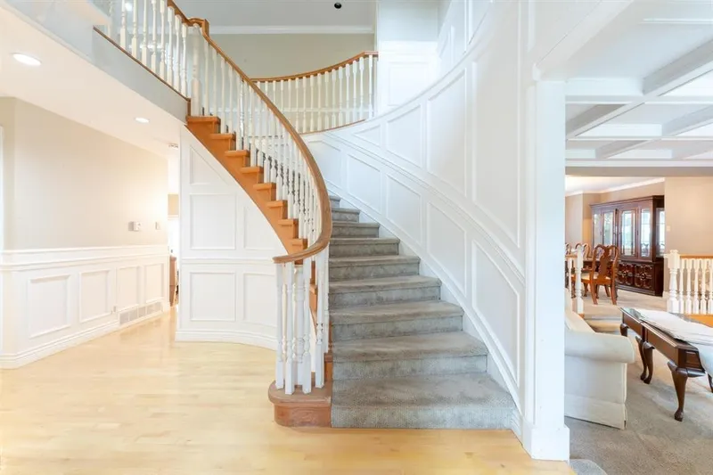 17352 26A AVENUE - photo 3 of 25