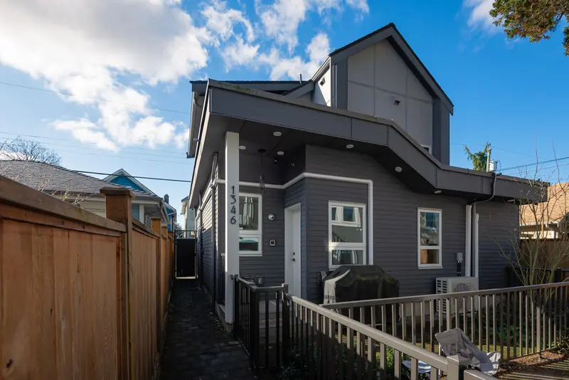 1346 E 11TH AVENUE - photo 3 of 25