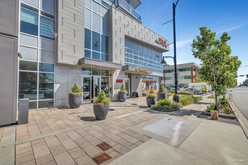 1801 11967 80 AVENUE - photo 3 of 25