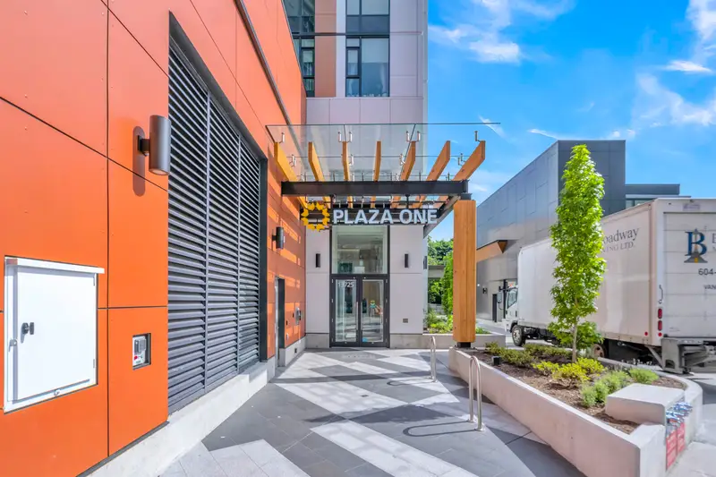 1309 13725 GEORGE JUNCTION - photo 2 of 25