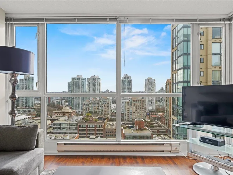 1607 1188 RICHARDS STREET - photo 1 of 25