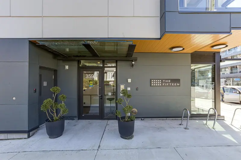 308 3590 W 39TH AVENUE - photo 3 of 6