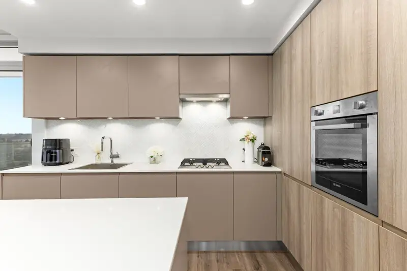 905 3833 EVERGREEN PLACE - photo 3 of 25