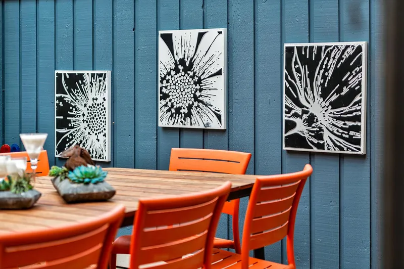 3669 EDGEMONT BOULEVARD - photo 3 of 25