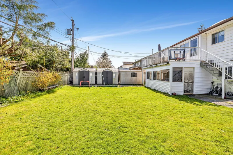 10580 SEAHAM CRESCENT - photo 3 of 25