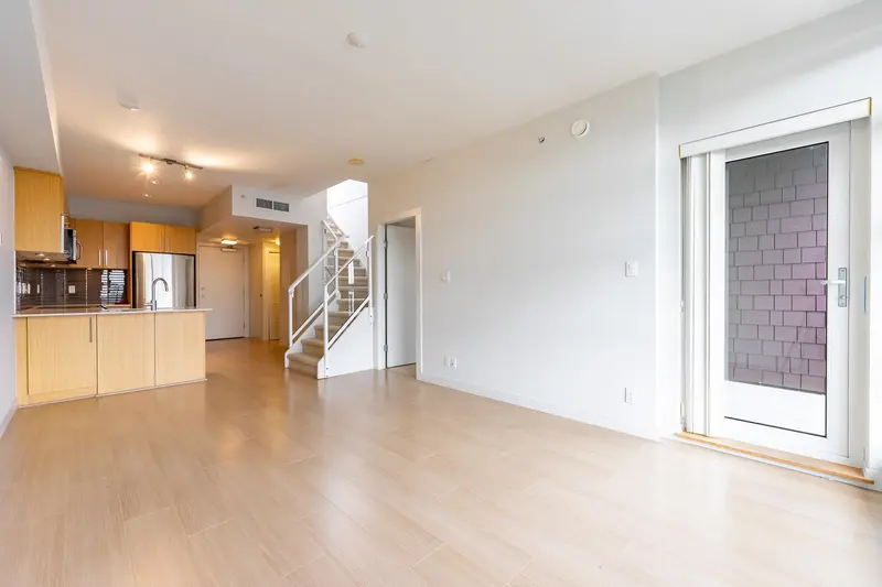 512 10020 DUNOON DRIVE - photo 4 of 23