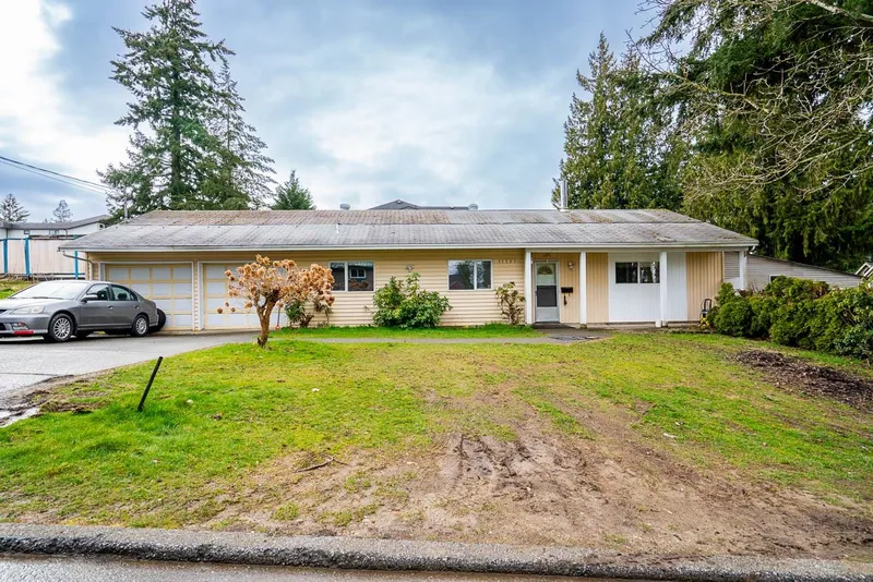 11397 141A STREET - photo 2 of 25