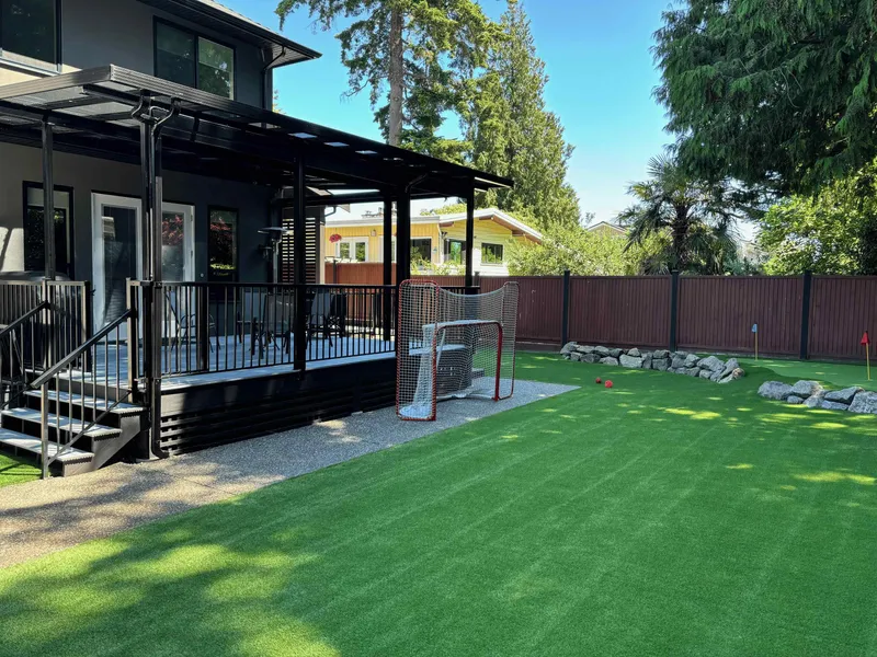 4820 7A AVENUE - photo 2 of 25