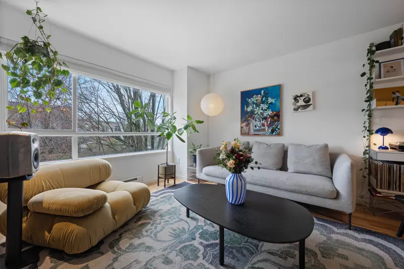 303 2688 WATSON STREET - photo 2 of 25