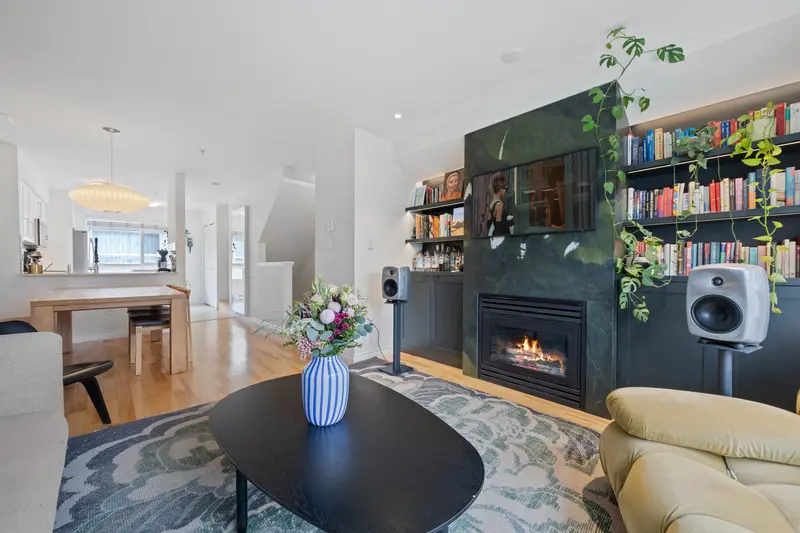 303 2688 WATSON STREET - photo 4 of 25