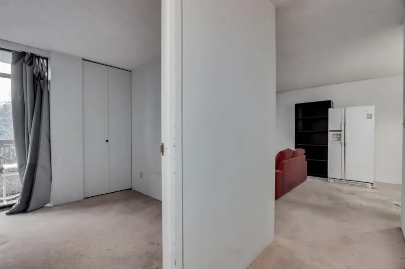 904 5932 PATTERSON AVENUE - photo 3 of 23