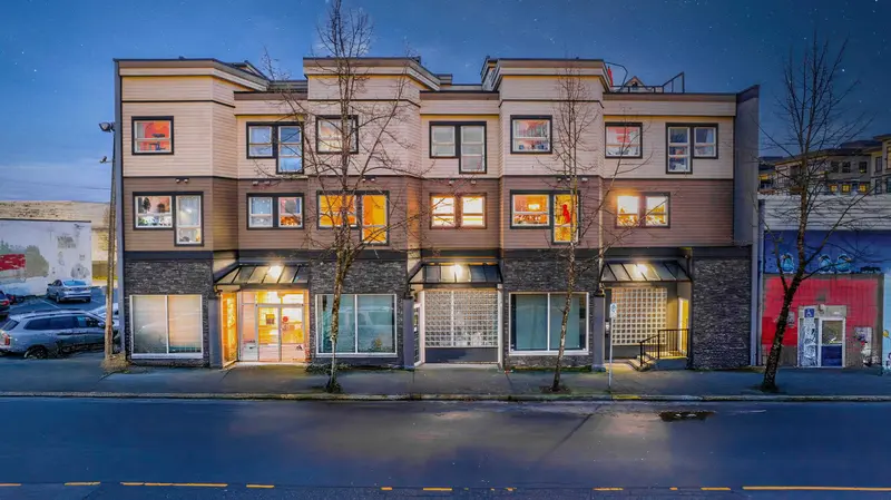 205 22720 119 AVENUE - photo 1 of 15