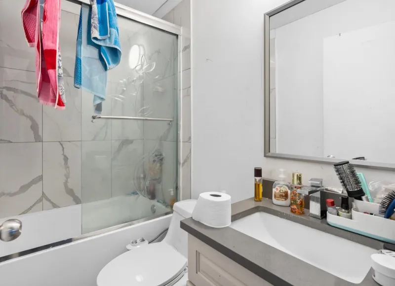 886 E 56TH AVENUE - photo 3 of 8