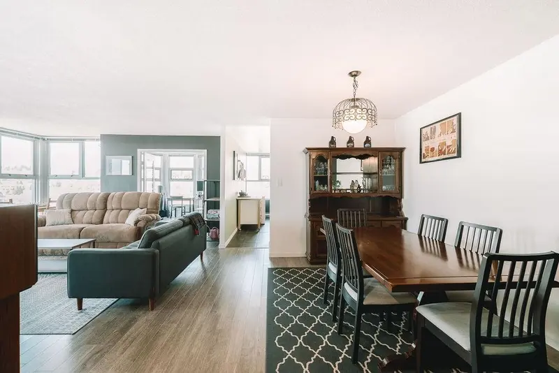 1206 1250 QUAYSIDE DRIVE - photo 4 of 25