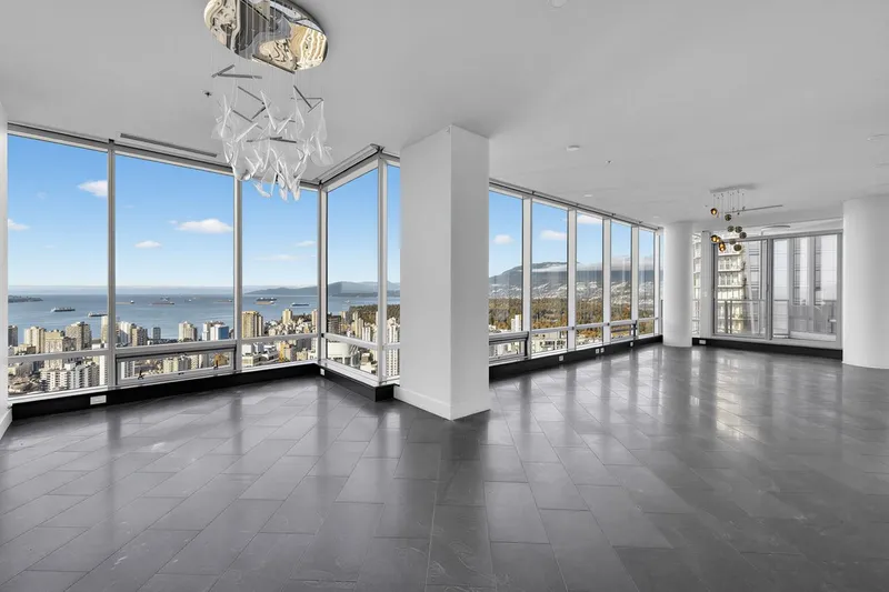 4401 1128 W GEORGIA STREET - photo 2 of 25