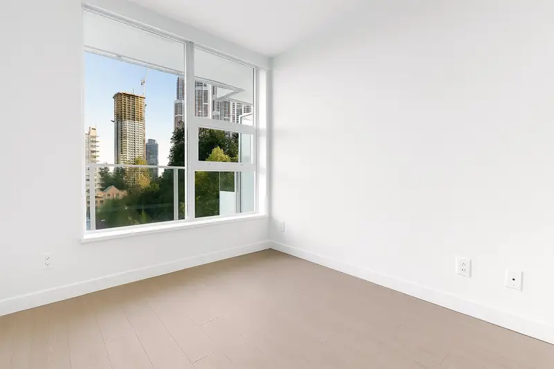 805 13768 100 AVENUE - photo 4 of 21