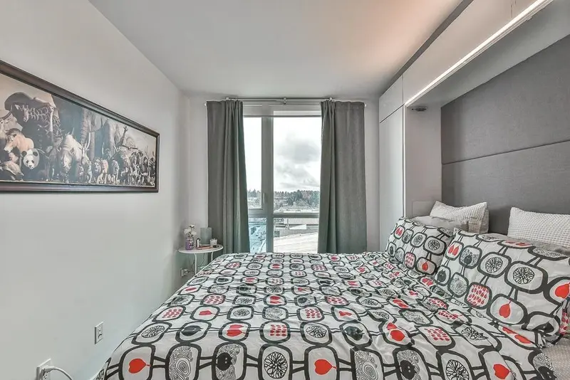 1009 13438 CENTRAL AVENUE - photo 4 of 19