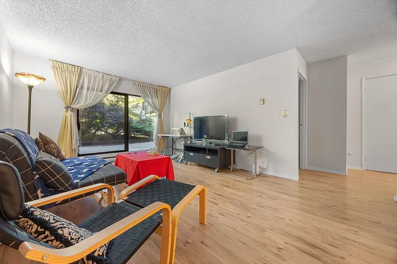 109 8231 GRANVILLE AVENUE - photo 1 of 25