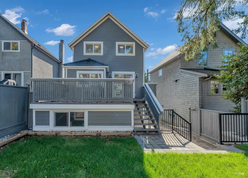 238 E 28TH STREET - photo 3 of 25