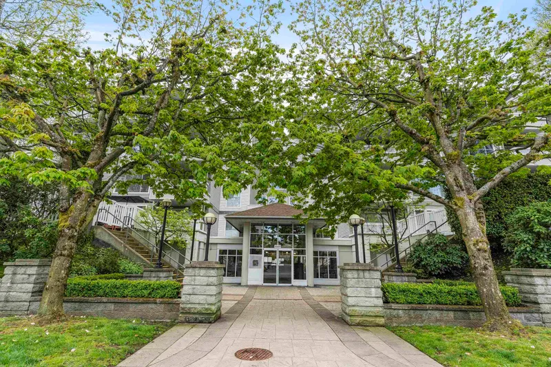 119 8880 JONES ROAD - photo 3 of 25