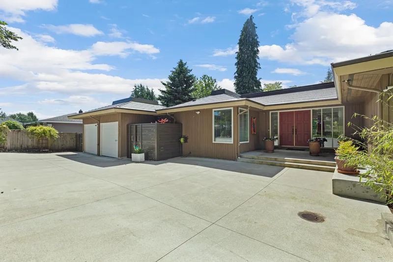 7691 PETERSON STREET - photo 2 of 25