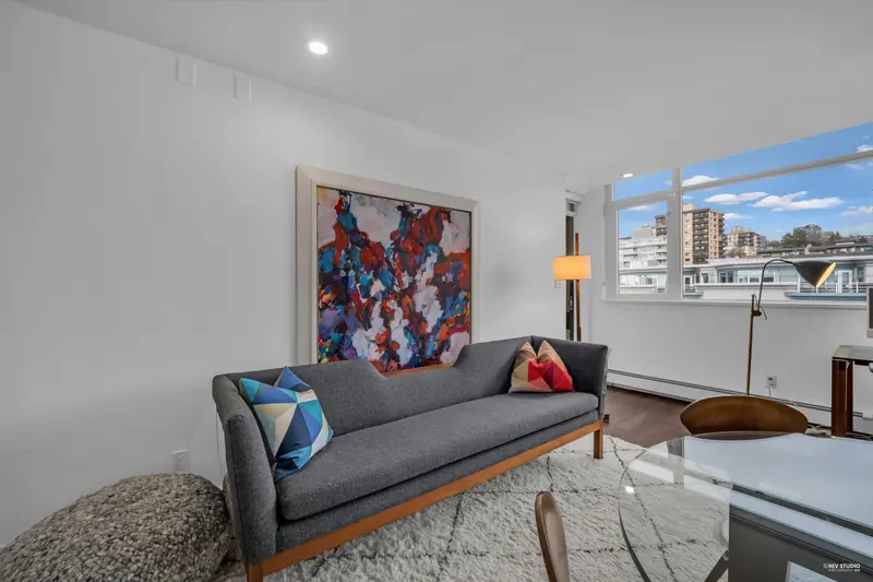 506 131 E 3RD STREET - photo 3 of 25