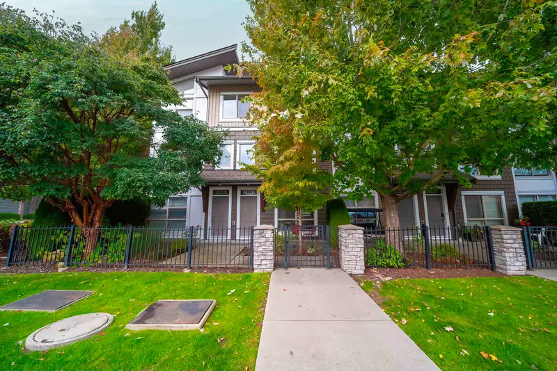 123 6671 121 STREET - photo 2 of 25