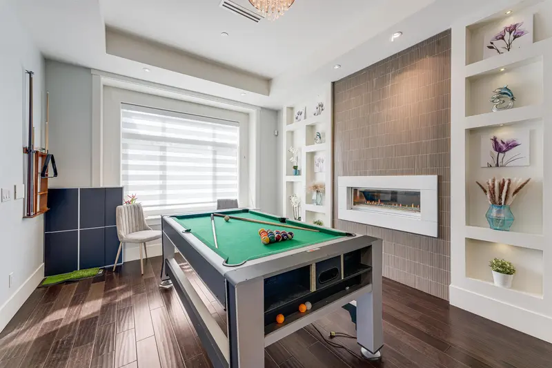 7380 ONTARIO STREET - photo 3 of 25