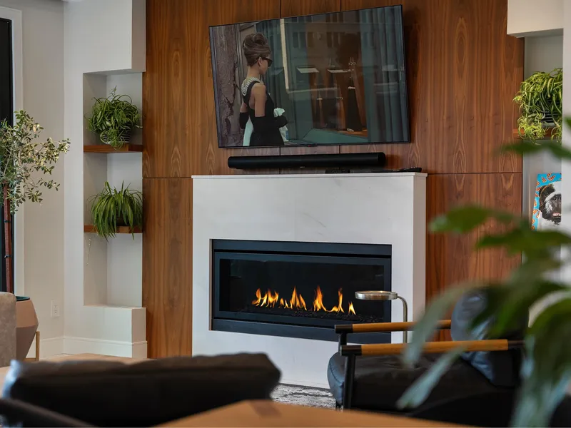 1295 DUCHESS AVENUE - photo 4 of 25