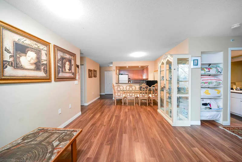 503 7380 ELMBRIDGE WAY - photo 4 of 25