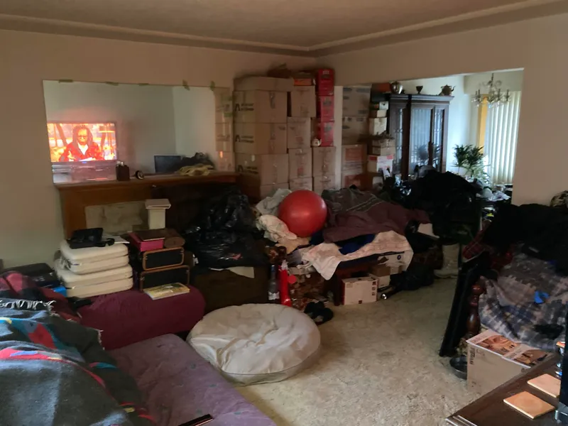 3662 E 25TH AVENUE - photo 2 of 5