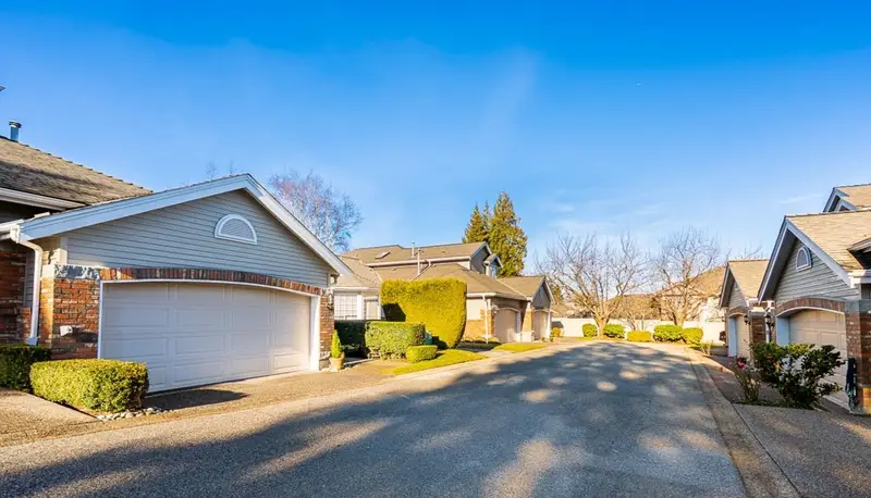 37 2688 150 STREET - photo 4 of 22