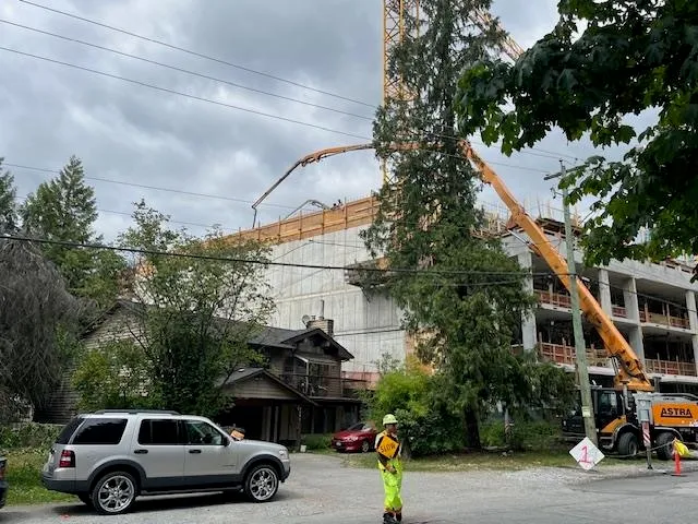 3591 WOODLAND DRIVE - photo 3 of 3