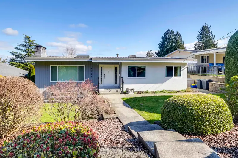 1011 PALMDALE STREET - photo 1 of 25