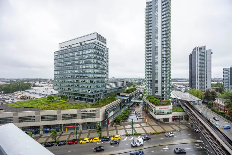 1208 8131 NUNAVUT LANE - photo 2 of 9