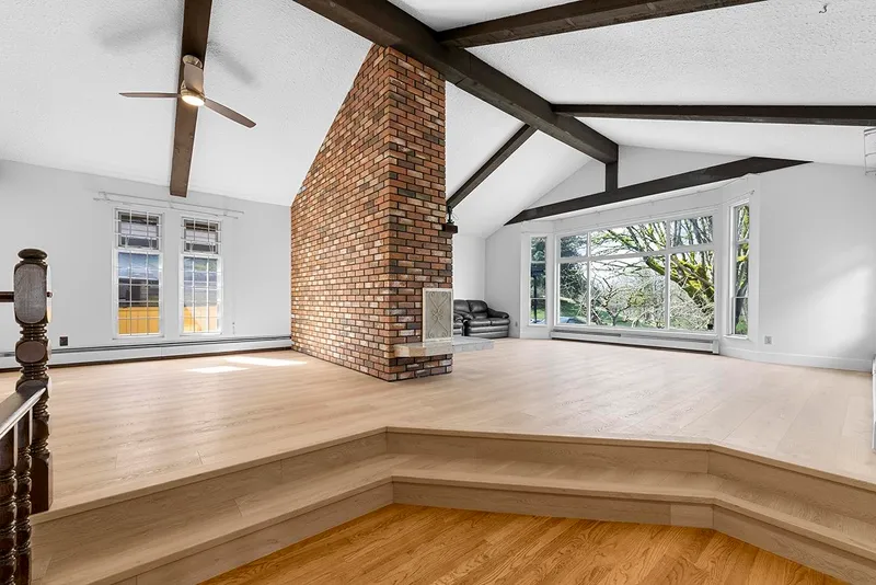 4976 BOND STREET - photo 3 of 25