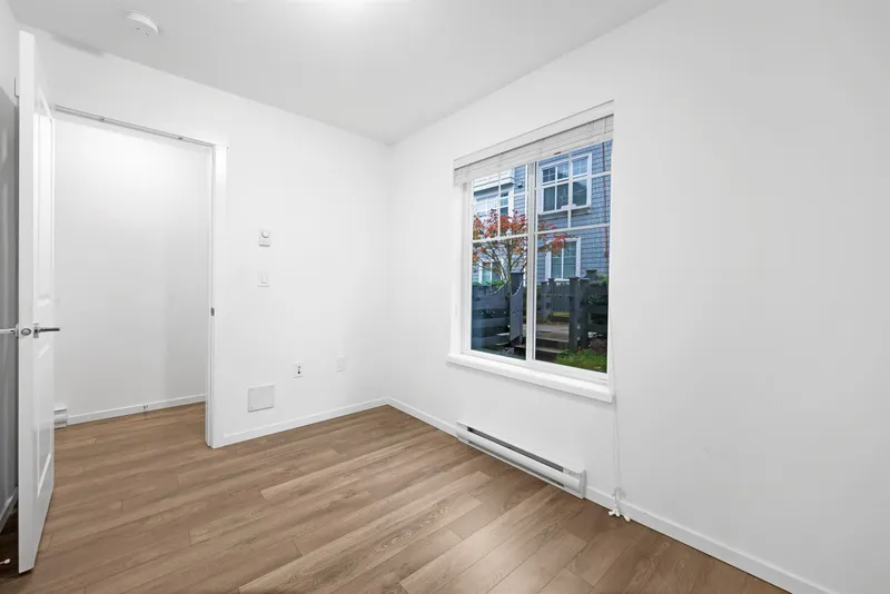 165 8168 136 A STREET - photo 4 of 25