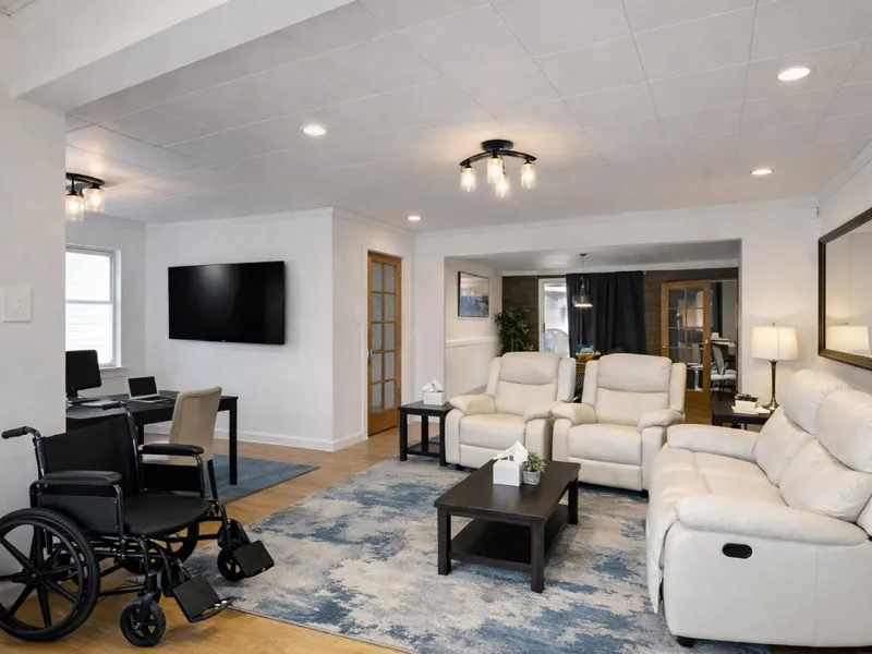 1504 160 STREET - photo 3 of 15