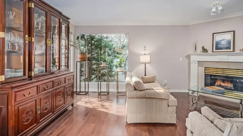 25 4756 62 STREET - photo 3 of 25