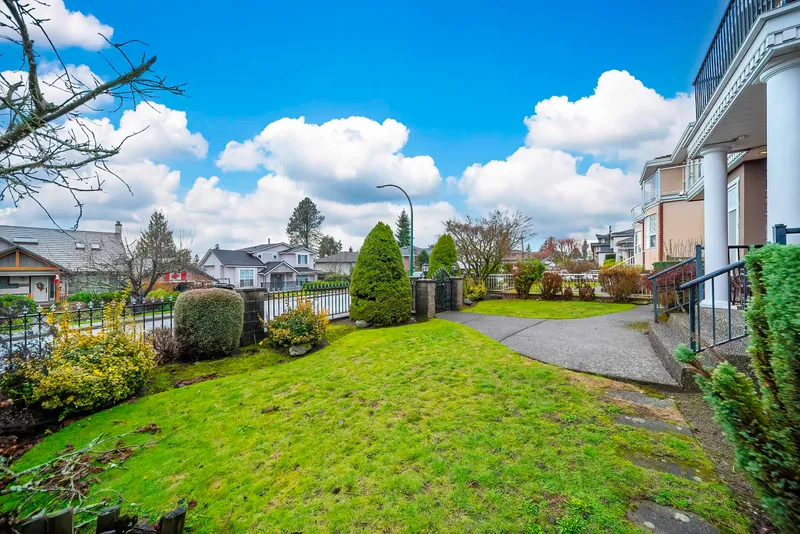 6391 NEVILLE STREET - photo 2 of 25