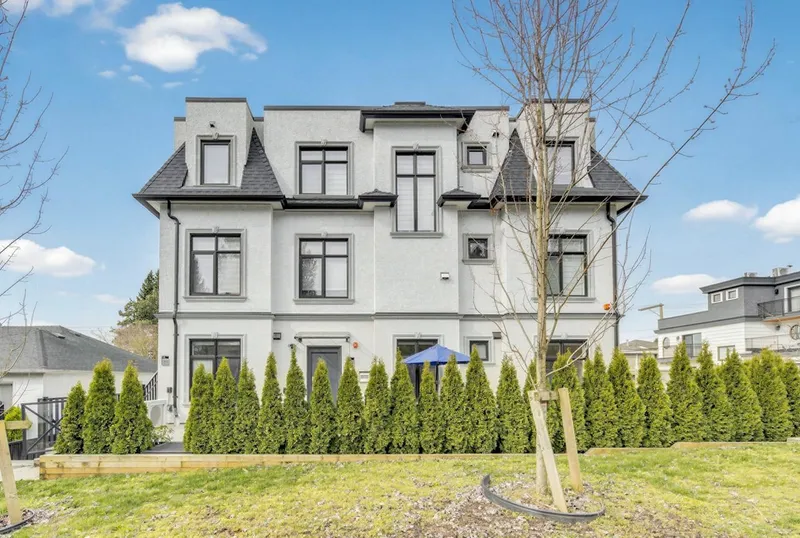 7709 GRANVILLE STREET - photo 1 of 10