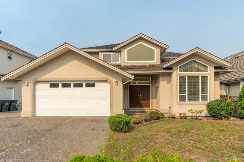 16543 108 AVENUE - photo 1 of 25