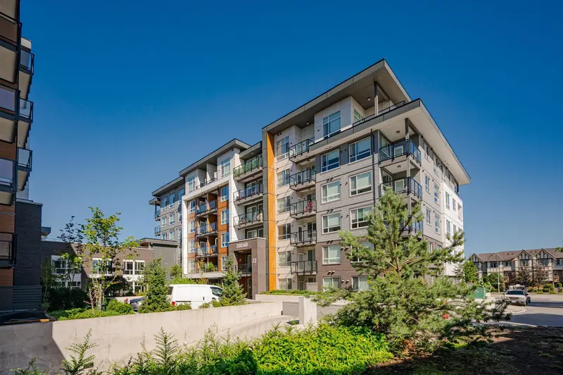 B317 20834 80 AVENUE - photo 2 of 25