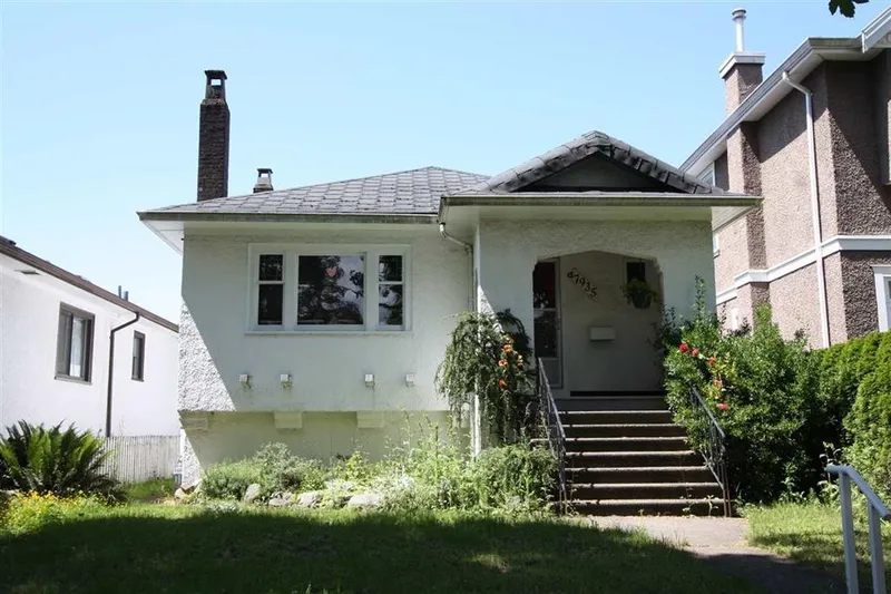 7935 HUDSON STREET - photo 1 of 11