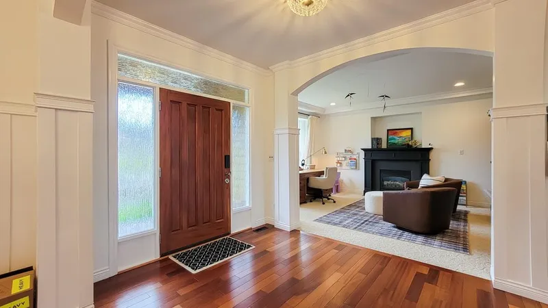 3762 159A STREET - photo 2 of 25