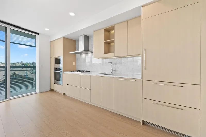 684 87 NELSON STREET - photo 4 of 25