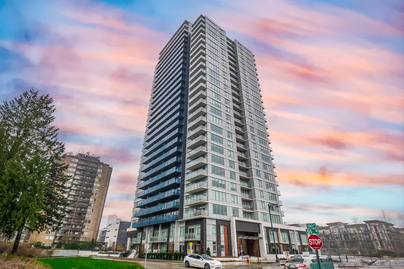 2501 13428 105 AVENUE - photo 1 of 25